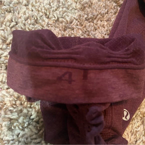 Lululemon In The Flow Crop II Bordeaux Drama Maroon Sz 4 - Picture 7 of 12